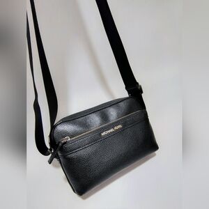 MICHAEL KORS Black Pebbled Leather Crossbody Bag